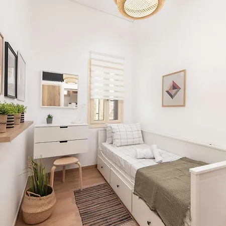 Апартаменти Anagio House